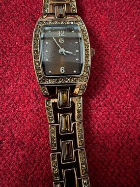 George brown watch Coppertone/yellow rhinestones